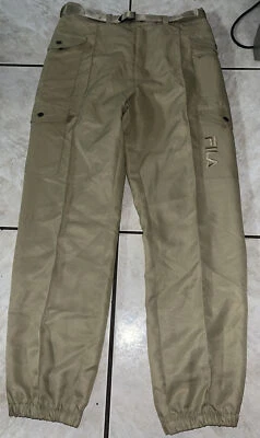 Caquis cargo Fila para hombre con cinturón talla mediana nuevos sin etiquetas Foto 1 de 4