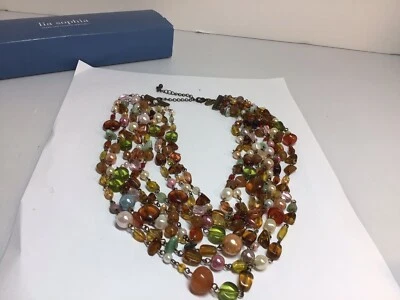 Fabuloso Collar LIA SOPHIA 8 Filas Estilo Babero Multicolor Tono Dorado Imitación Piedras. Foto 1 de 4