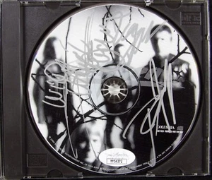 CD Too High firmado por Dokken Band JSA autenticado Dokken, Lynch, Brown, Pilson - Imagen 1 de 2