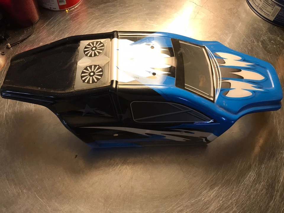 Exceed RC 1/8 Mad Torque RC Rock Crawler Body - Image 1 of 3