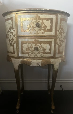 rare Florentia Vintage side Tables Made In Italy gold Cream Set Of 2 Cover