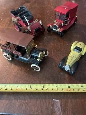 Lote De 4 Coches De Colección Liberty Classics Ford Motor Models Alfa Romeo Foto 1 de 4