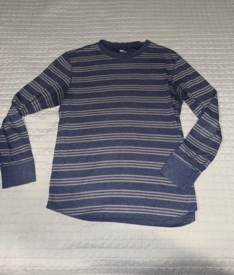 Camiseta a rayas azul y gris manga larga para hombre talla mediana Gap Foto 1 de 4
