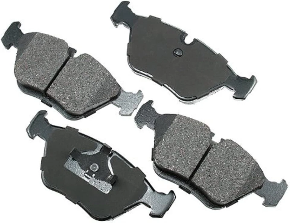 Front Disc Brake Pad Set Akebono EUR394 for BMW 5 Series (E34) (1989-1999) - Image 1 of 1