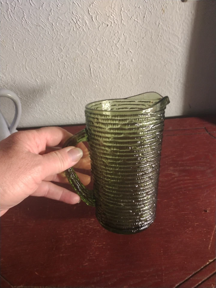 Jarra de Colección Anchor Hocking Verde Patrón Sereno Excelente Estado 8 pulgadas de Alto Foto 1 de 1