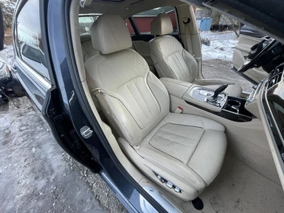 2016-19 BMW 750i ПРАВОЕ ПЕРЕДНЕЕ СИДЕНЬЕ КОЖА ЖЕЛТОВАТО-КОРИЧНЕВАЯ TC:PNACY 4,4 л полный привод 72K xDRIVE 64910 - Изображение 1 из 4
