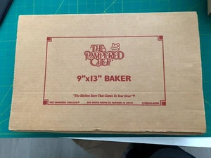 NEW Pampered Chef 9" x 13" (Original Style) Stoneware Baker - Picture 1 of 3