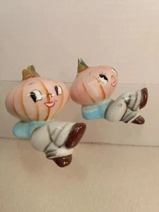Vintage Japan Anthropomorphic Ucagco Onion Head Salt & Pepper Shakers 1950s - Picture 1 of 12