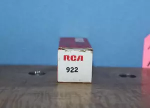Radioröhren 922 RCA Phototube Fotozelle NOS Medium Box - Bild 1 von 3