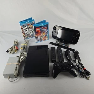 Wii U 32 GB Console Black Bundle Completes With 2 Games Clean Tested & Reset - Picture 1 of 21