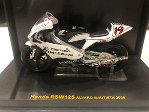 Moto Honda RSW125 #19 Alvaro Bautista 2005 - IXO Junior 1:24 - Picture 1 of 1