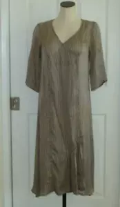 No. Abito slip midi 6 negozi Fab dettagli unici taupe nero scollo a V 2 S M $480 - Foto 1 di 12