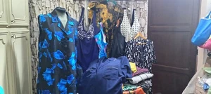 ABBIGLIAMENTO DONNA SIGNORA LOTTO 34PZ ESTATE ESTIVO VESTITI COSTUMI ABITI L/XL - Foto 1 di 16