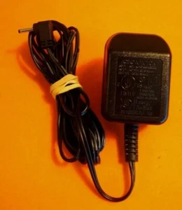 Zasilacz | Model: KU1C-060-0300A | Wyjście: 6 VAC 300mA *PRZETESTOWANE* - Zdjęcie 1 z 4