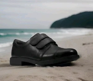 Clarks UK 10.5 F / 28.5 Scala Skye Boys Black Leather Kids Smart School Shoe New - Picture 1 of 9