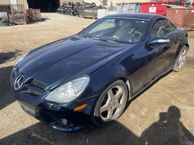 2006-2008 MERCEDES BENZ SLK350 Roof and Roll-Over Bar Control.Module      992062 - Image 1 of 4