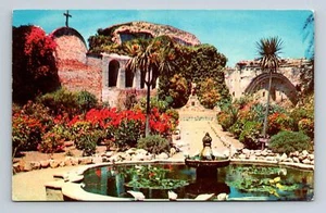Fuente Antigua Misión San Juan Capistrano Fundada 1776 California - Imagen 1 de 2
