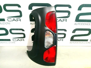 RICAMBI USATI FANALE STOP POSTERIORE ESTERNO SINISTRO FIAT PANDA CROSS 2012 2024 - Foto 1 di 9