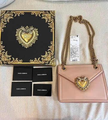 Bolso DOLCE & GABBANA Devoción Corazón Cadena Rosa - Usado con Caja Foto 1 de 4