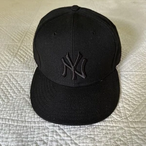 New York Yankees New Era 59Fifty Fitted Hat 7 1/2 - Picture 1 of 4