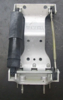 OEM Yamaha 2001-2005 Waverunner XLT800 XL800 XA800: Conjunto de bisagras Foto 1 de 4