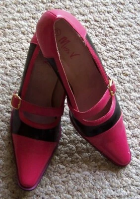 Nuevos zapatos de tacón alto Miss V fucsia y negros talla 7 Foto 1 de 4