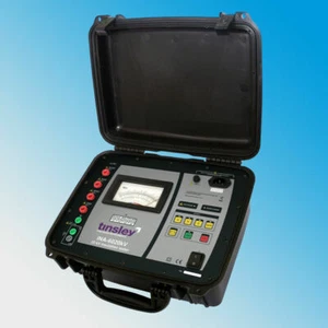 Tinsley INA-6020 20kV Analogue Insulation Tester 20kV Megohmmeter - Picture 1 of 2