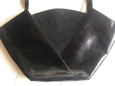 Bolso de mano Bruno Magli vintage con espejo compacto Foto 1 de 4