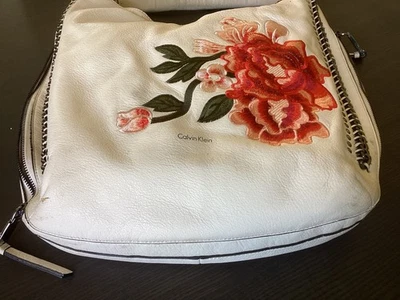 Calvin Klein Bolso Cartera Saco Bordado Flor Estilo Occidental Cadena Ojales Foto 1 de 4