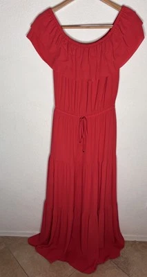Maxi Vestido Black House White Market Rojo Salmón Hombro Descubierto Talla S Foto 1 de 4