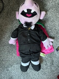 The COUNT Von COUNT 13" Plush GUND Sesame Street DOLL EXCELLENT CONDITION - Picture 1 of 5
