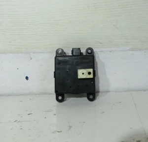 NISSAN QASHQAI N-TEC 2011 HEATER BLOWER FLAP MOTOR ACTUATOR 3K01030840 - Picture 1 of 3