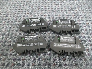 LOT OF 4 Crydom DRA1-CXE240D5R CXE240D5R Solid State Relays - Afbeelding 1 van 9