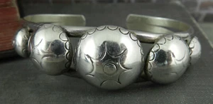 Navajo Johnny Frank 1911 Sterling Silver Stamped Ball Cuff Bracelet - Picture 1 of 8