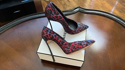 Tacones de aguja con incrustaciones Casadei Blade 38 Swarovski, tacones, Italia Foto 1 de 4