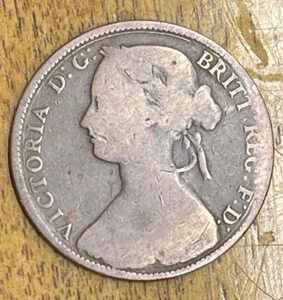 1860 Regno Unito da un penny bronzo regina Vittoria bordo dentato circolare - Foto 1 di 4