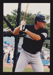 1996 Phil Nevin  HOUSTON ASTROS  UNSIGNED  4 x 6  ORIGINAL SNAPSHOT PHOTO #1 - Picture 1 of 1