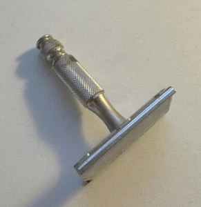 Navaja de seguridad vintage Gillette Travel Tech doble filo K2 - Imagen 1 de 4