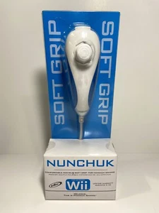 Nintendo Wii Nunchuck Controller Blue Non Slip Grip intec SEALED 2008 G5600 - Picture 1 of 7