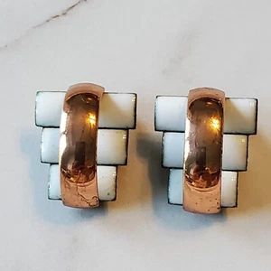 Vtg MATISSE white enamel and copper clip-on earrings - Picture 1 of 3
