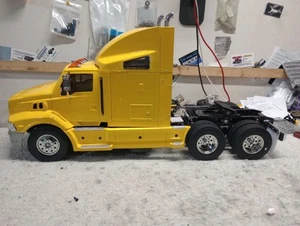Tamiya 56309 Ford Aeromax Semi-trailer truck 1/14 RC Tractor - Picture 1 of 9
