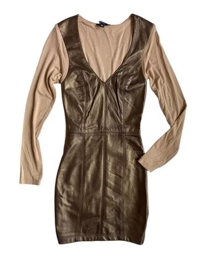 Mini Vestido Sky Cuero Genuino Bronce Profundo V Bodycon Talla XS Ropa de Club Bratz Año Nuevo Foto 1 de 4