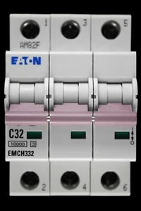 EATON 32 AMP CURVE C 10kA DREIPOLIGER MCB SCHUTZSCHALTER EMCH332 - Bild 1 von 6