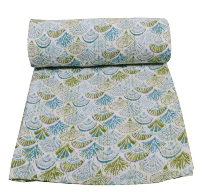 Manta acolchada de algodón con estampado geométrico Queen Kantha Gudari Foto 1 de 4