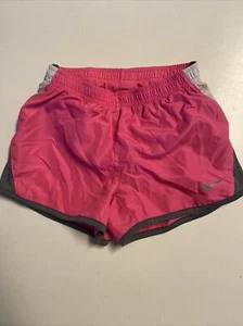 Nike Dri Fit girls 5 6 hot pink shorts sports - Picture 1 of 2