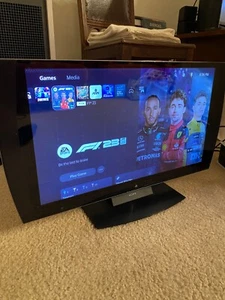 Sony PlayStation 24" 3D Display TV Monitor 1080p CECH-ZED1U with Stand - Picture 1 of 16