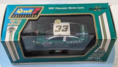 1997 Revell 1/64 Ken Schrader Skoal Bandit Monte Carlo 10,080 Made Foto 1 de 3