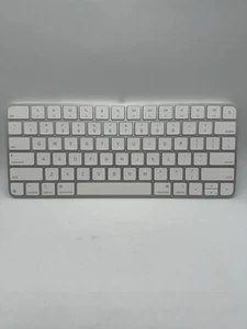Teclado mágico Apple USB–C blanco MXCL3LL/A A3203- abierto/sin caja - Imagen 1 de 4