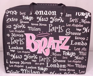 Bratz World Tour Puppentragetasche - schwarz mit Reißverschluss - ohne Einlagen - Bild 1 von 3
