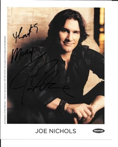 JOE NICHOLS Country Music Autographed / Signed Photo - Picture 1 of 2